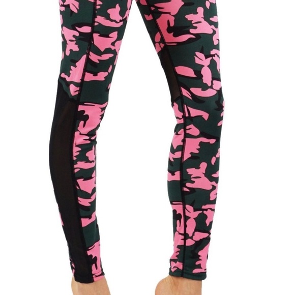 Yoga Pants Workout Leggings with Mesh Cutout, [Small/Medium] - Picture 5 of 6